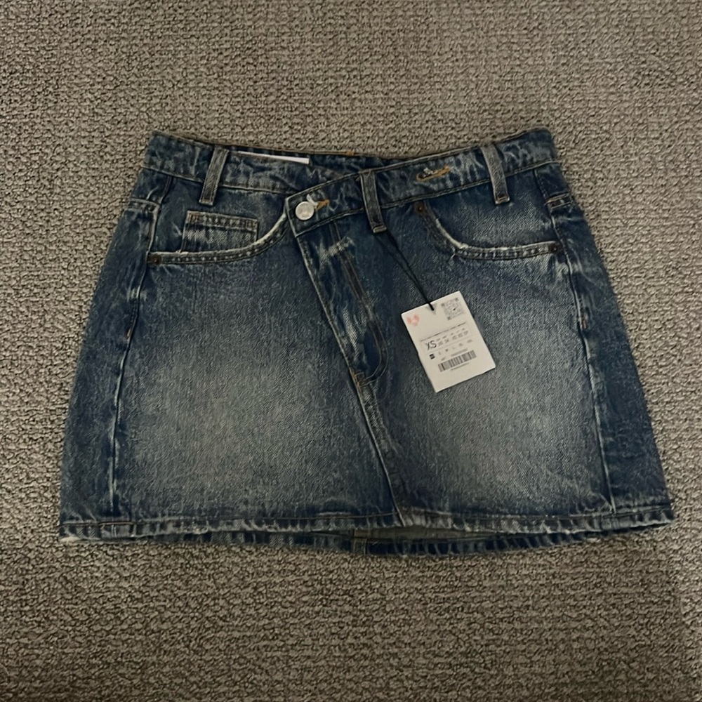 NWT Zara denim skirt size xs